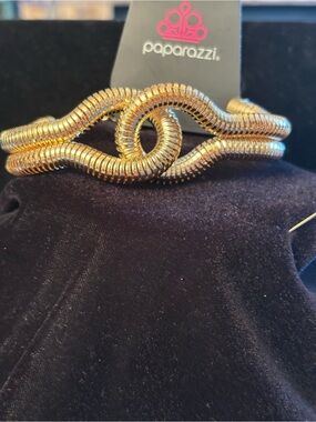 paparazzi Shimmering Gold Twisted Snake Cuff Bracelet